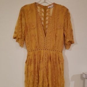 Gorgeous SOCIALITE Lace Romper